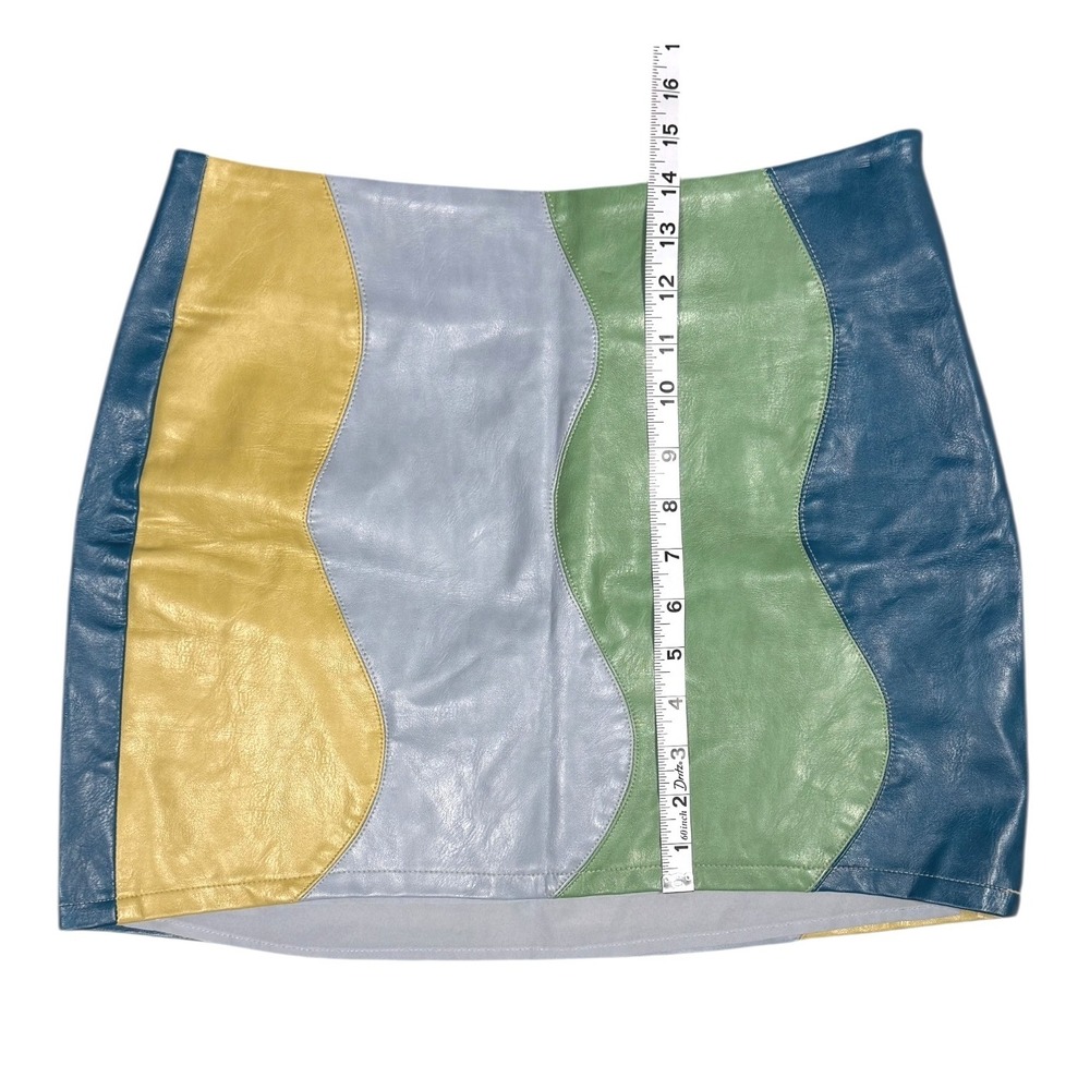 Le Lis Faux Leather Mini Skirt Women's Med Colorful Wave Blue Yellow Green - Picture 6 of 9